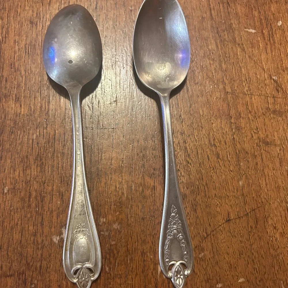 TWO 1847 Rogers Bros XS Triple Silverplate - OLD COLONY - CASSEROLE SPOONS